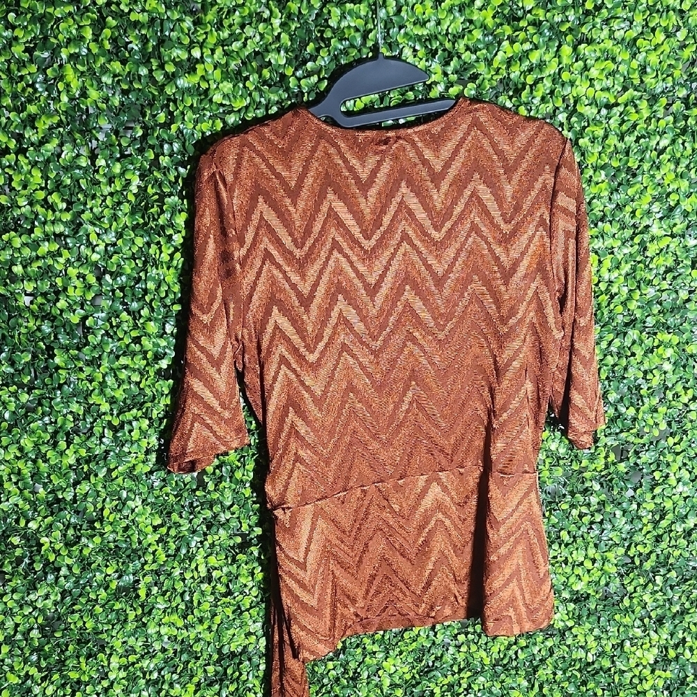 Cato Orange Chevron Wrap Top Small - Picture 8 of 12